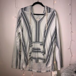 v neck hoodie